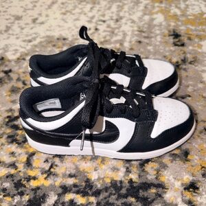 Nike Kids Black and White Sneakers